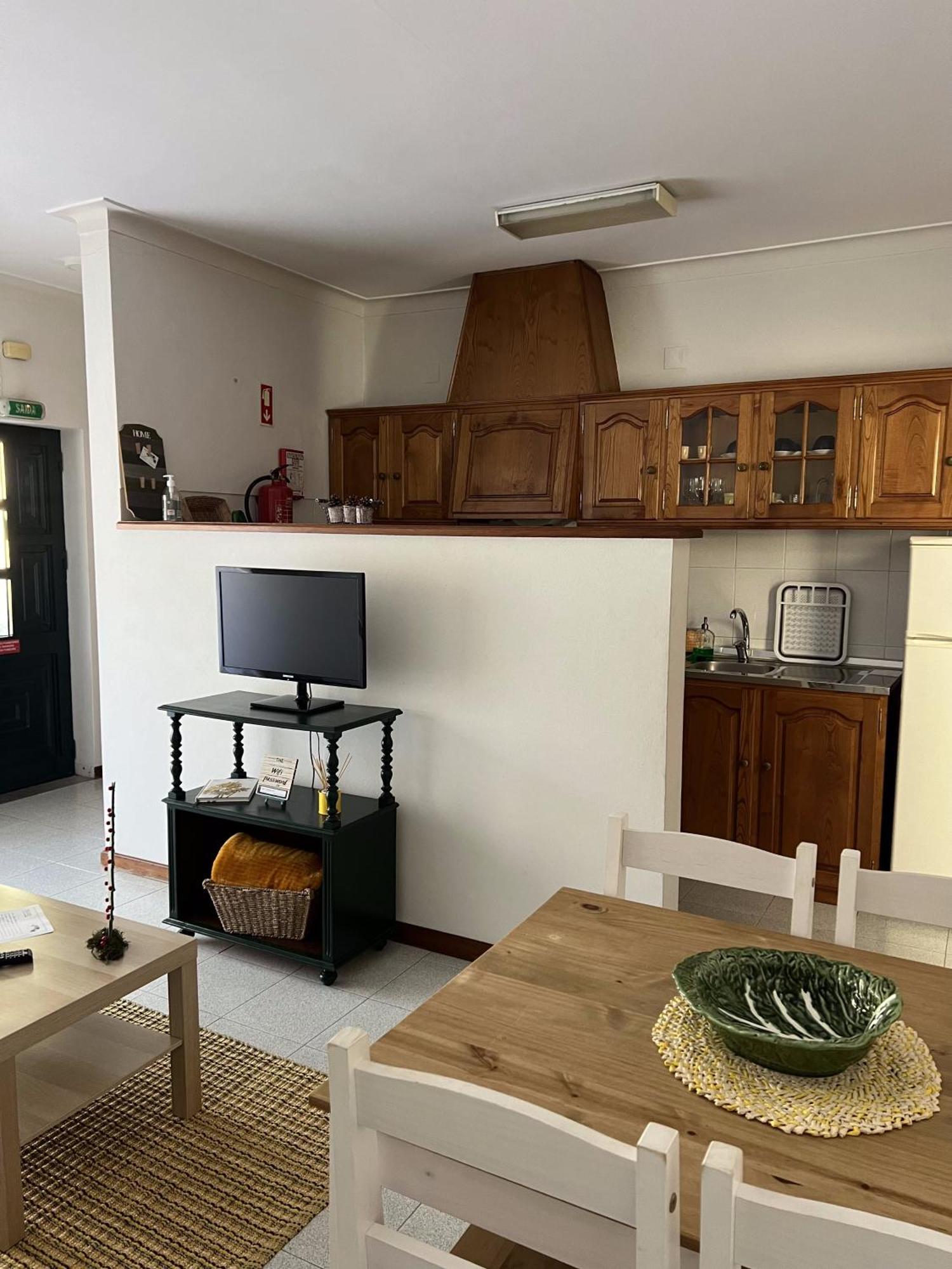 Apartament Encosta Do Sol Canas de Senhorim Zewnętrze zdjęcie